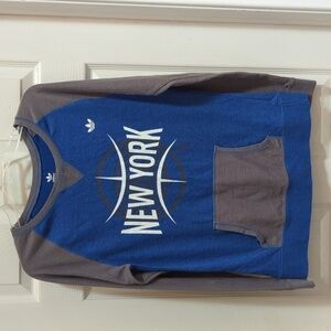 adidas Men's Raglan Sleeve New York Knicks Sweatshirt Sz Medium Kangaroo Pocket